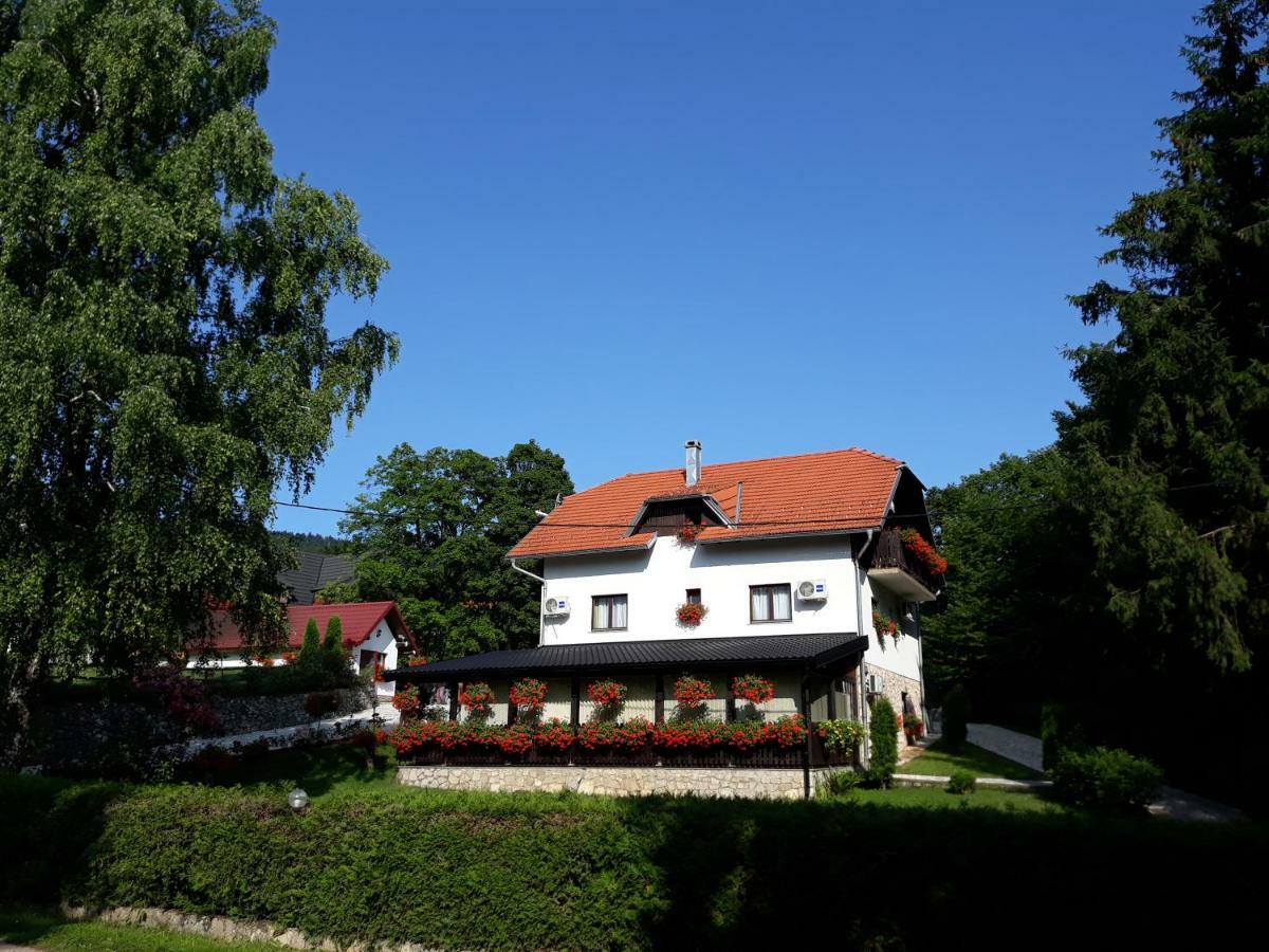 Отель Pansion Breza Плитвицкие озёра Экстерьер фото